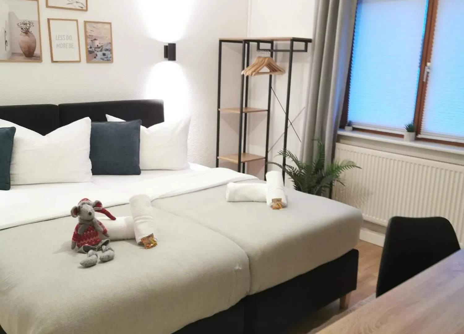 Horizon 2 - Ferienwohnung Playmobil Funpark Und Naehe Messe Nuernberg Mit Parkplatz 4Pers 24H Self Checkin Zirndorf
